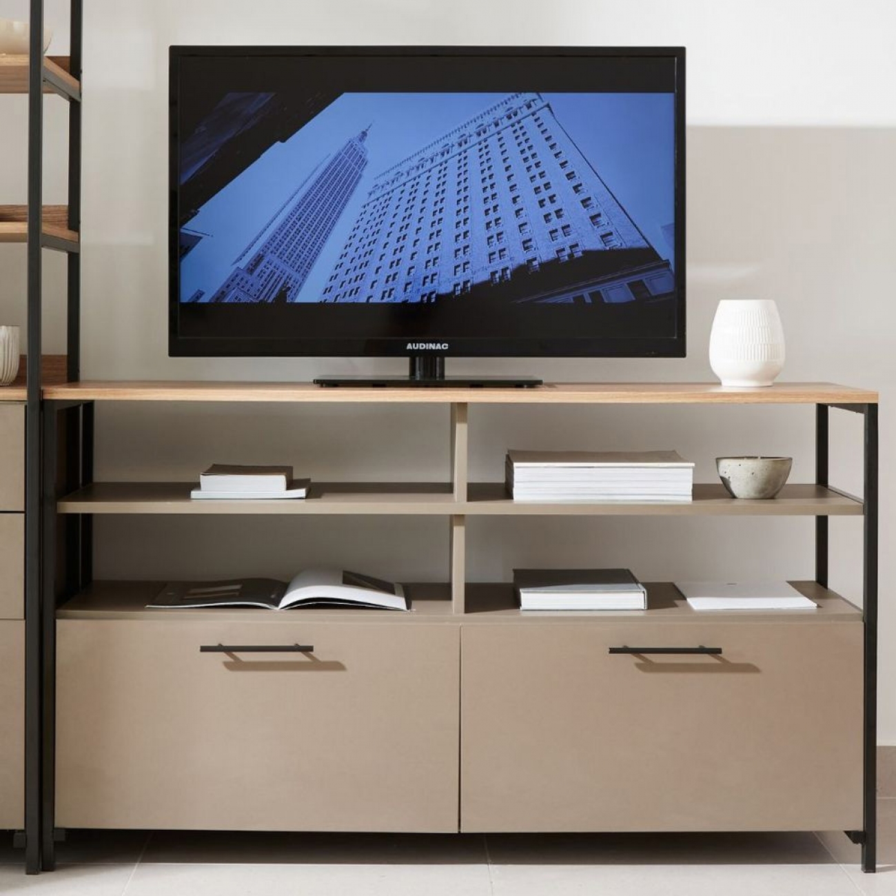Imagen Rack De Tv Silcar 140x80x39 Ca&ntilde;o Negro Mela Olmo Sahara
